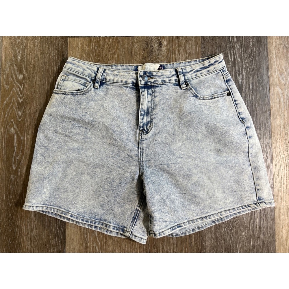 Project Rebel Denim Shorts Womens 13 Light Blue Acid Wash High Waisted Retro